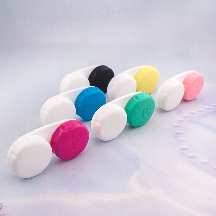 Contact Lens Case 3